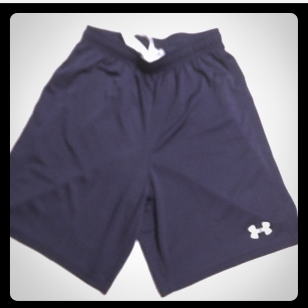 Under Armour Navy athletic shorts 🩳